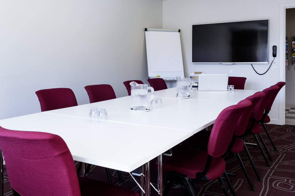 Foto: Mads Armgaard, Graae, Armgaard & Bangsbo Photigraphy Meeting, Conference, Room, Frigg